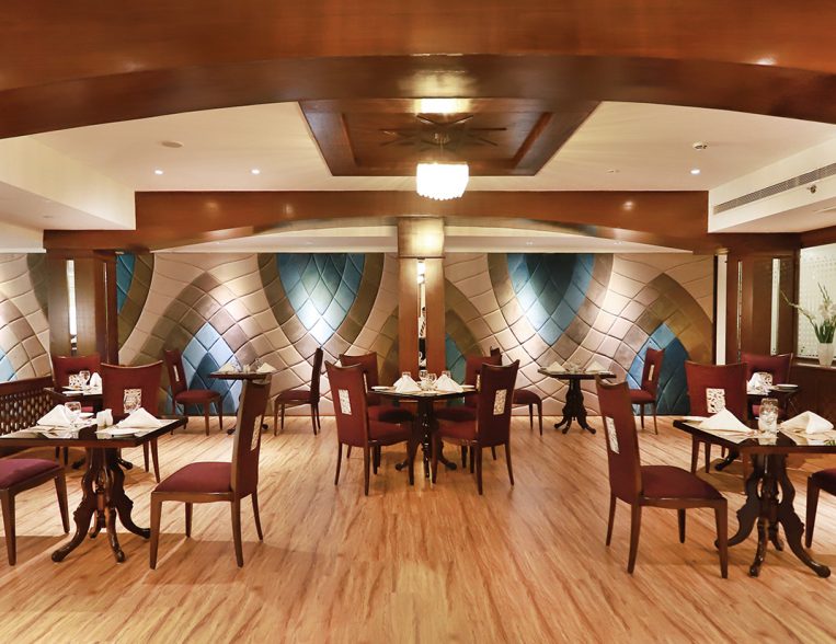 restaurant restaurant